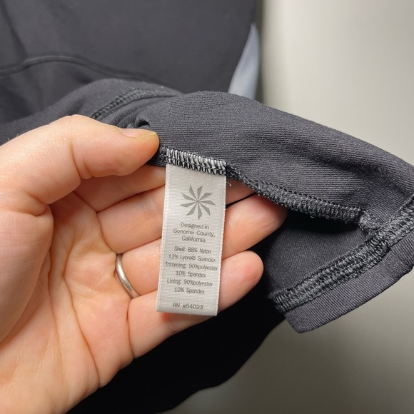 Athleta women’s black Grey Criss cross Back Tank Top in size M - Picture 3 of 6